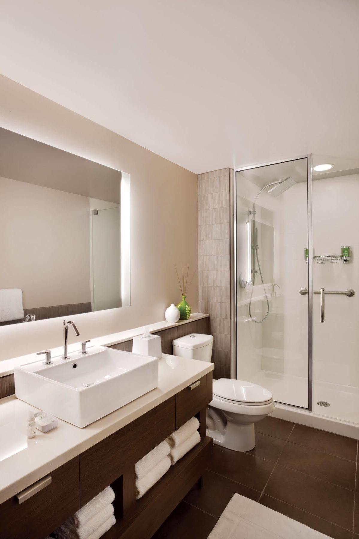 Element Basalt - Aspen Hotel Bagian luar foto